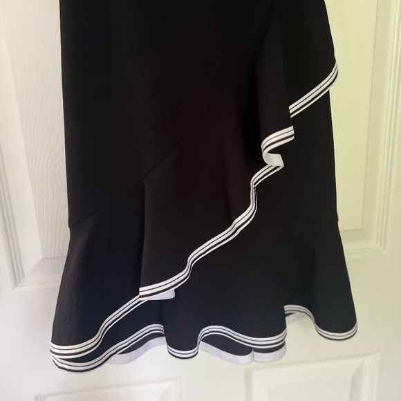 Rebecca Valance Off-the-Shoulser Ruffle Dress in Black - Picture 5 of 9